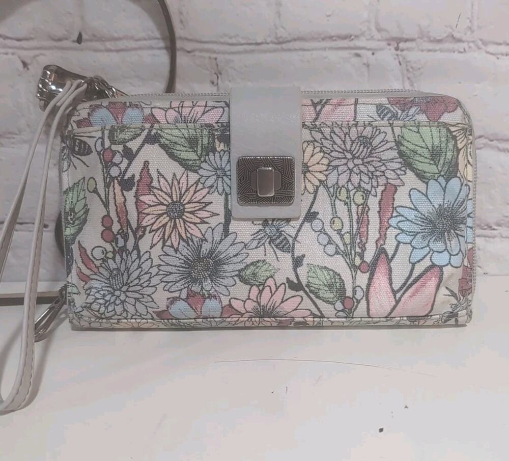 Sakroots Artist Circle Blue In Bloom Wallet Wristlet Zip Around Butterfly Bees